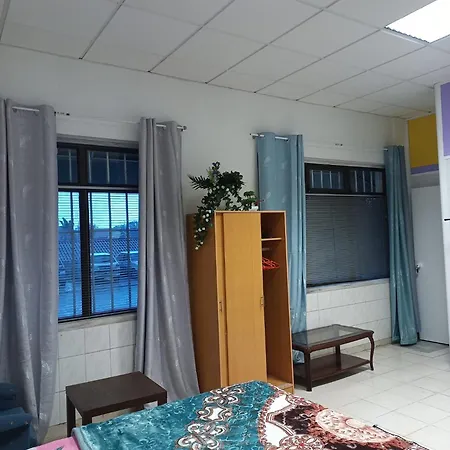 Apartman With Sharing Bathroom